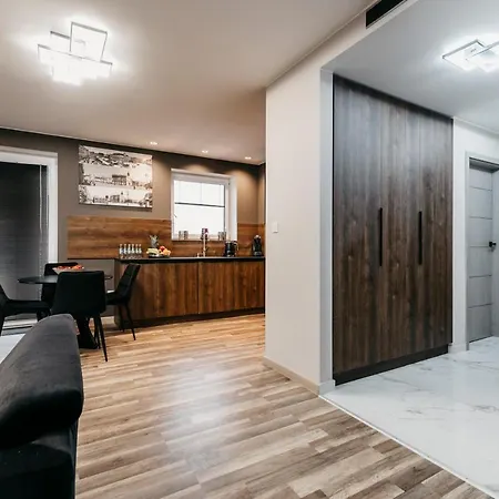 Park Apartment