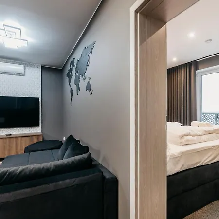Park Apartment