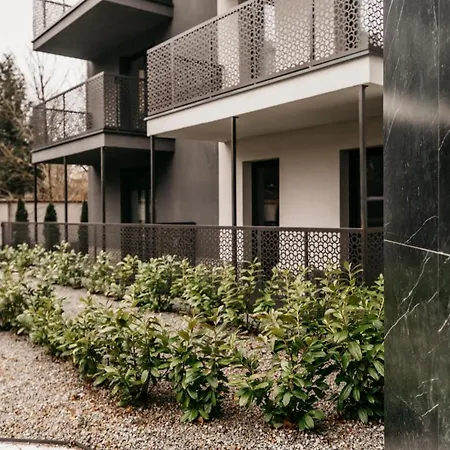 Park Apartment